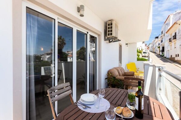 Strandappartement Luz – Moderne charme op 2 minuten van het strand - thumbnail 6