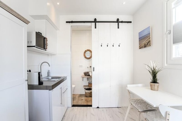 Studio Jadana – Modern strandappartement aan de duinen van Zandvoort - thumbnail 3