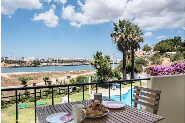 Appartement met zeezicht, zwembad en strand op loopafstand in Ferragudo - thumbnail 5