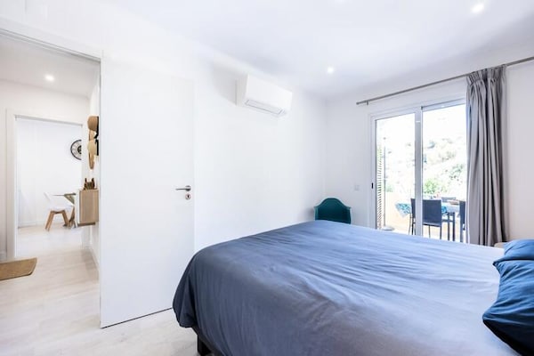Direct aan strand Vale Centeanes: appartement met panoramisch zeezicht - thumbnail 4