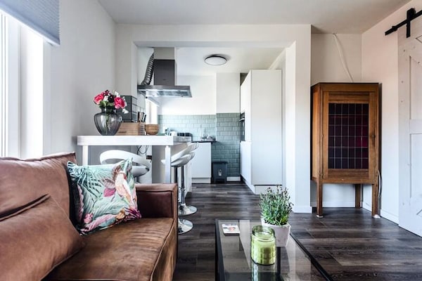 Stijlvol appartement op 150m van het strand van Zandvoort - thumbnail 2