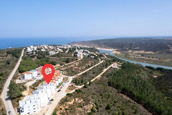 Ruim appartement Gaivota Espartal in Aljezur met rivieruitzicht - thumbnail 3