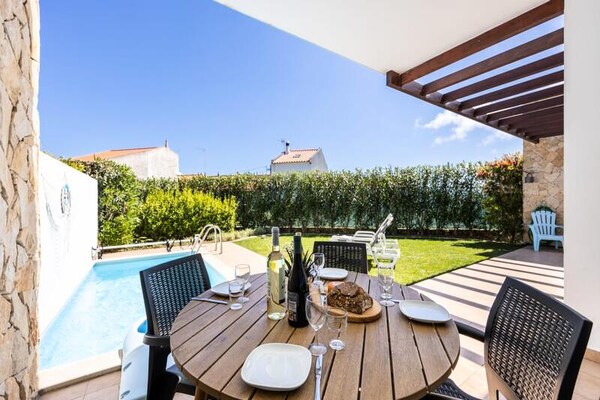 Licht appartement met privétuin en zwembad aan de rand van Sagres - thumbnail 5