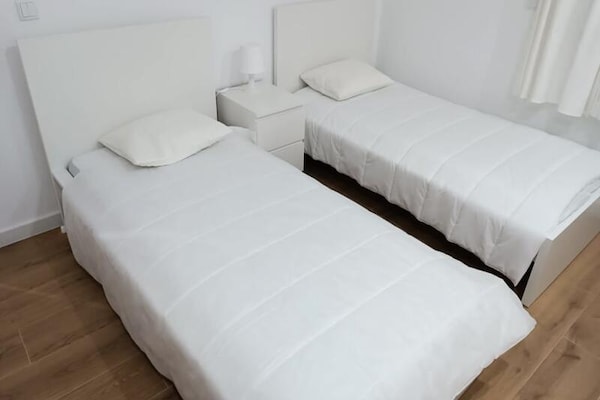 Modern appartement vlakbij Praia da Falésia met privéterras - thumbnail 5