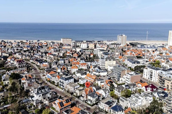 Romantische zolderstudio op 5 minuten van het strand van Zandvoort - thumbnail 1