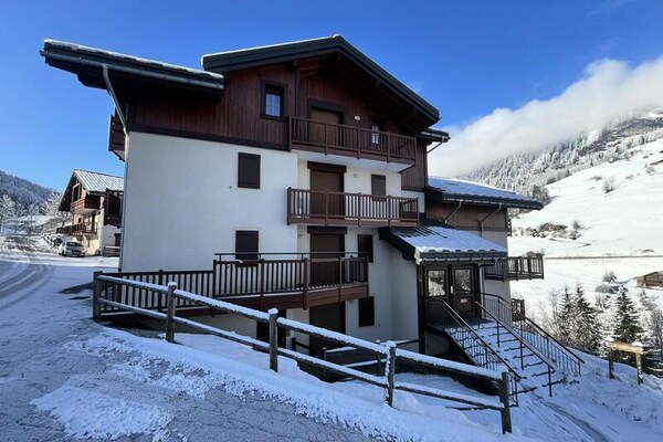 Appartement 6p aan voet skipistes Espace Diamant met verwarmd zwembad - thumbnail 6