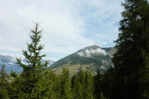Knusse studio voor 4 personen met balkon en directe piste-toegang in Les Orres - thumbnail 1