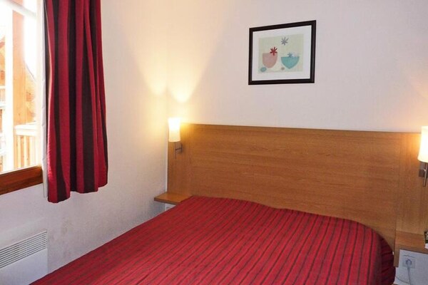 Knus appartement voor 6 met balkon en toegang tot waterpark in Les Orres - thumbnail 5