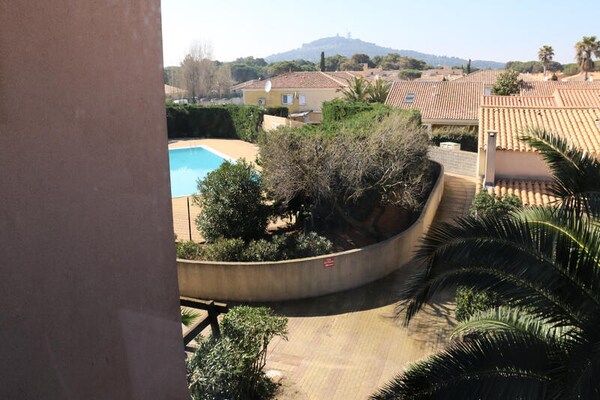 Knusse studio met zwembadzicht in Port Venus Residence, Cap d'Agde - thumbnail 2