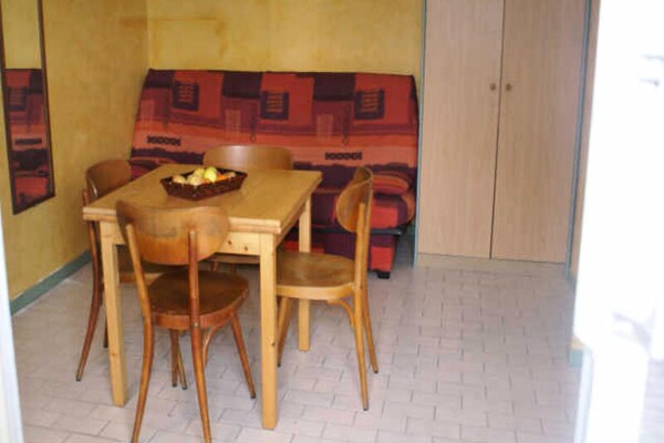 Naturistisch appartement met terras op het westen in Port Venus, Cap d'Agde - thumbnail 4