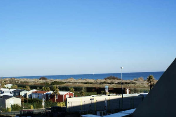 Knusse studio met zeezicht in Heliopolis, vlakbij het strand van Agde - thumbnail 1