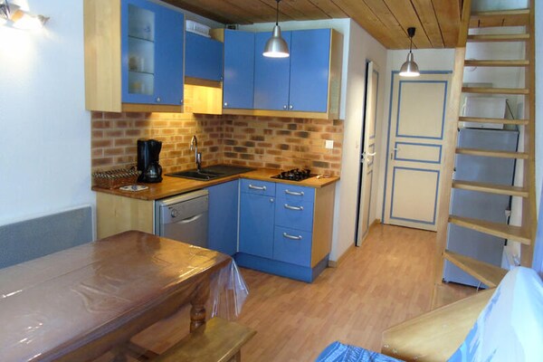 Knus mezzanine-appartement op 20 meter van de piste in Valfréjus - thumbnail 1