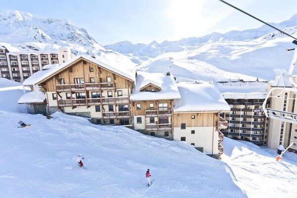 Luxueus 6-persoonsappartement in Val Thorens met ski-in/ski-out en wellness - thumbnail 4