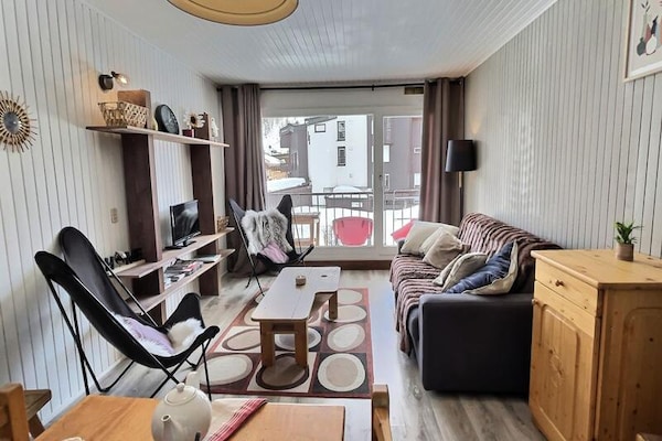Zonnig 2-kamerappartement op 300m van de piste in Val d'Isère - thumbnail 4