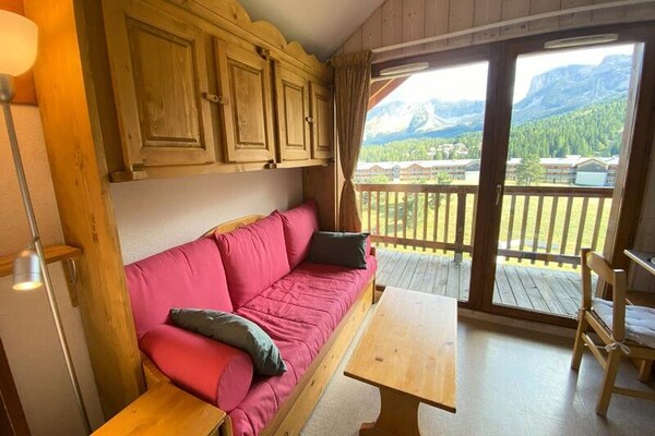 Knus appartement op 200m van de piste met uitzicht op de Pic de Bure - thumbnail 3