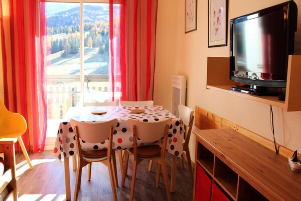 Appartement aan de piste in Superdévoluy met panoramisch uitzicht op de Pic de Bure - thumbnail 2