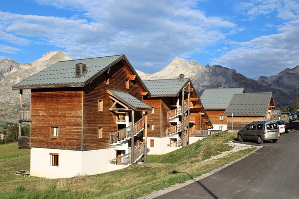 Appartement met balkon op zuidwesten en uitzicht op berg Ferrand in Le Dévoluy - thumbnail 5