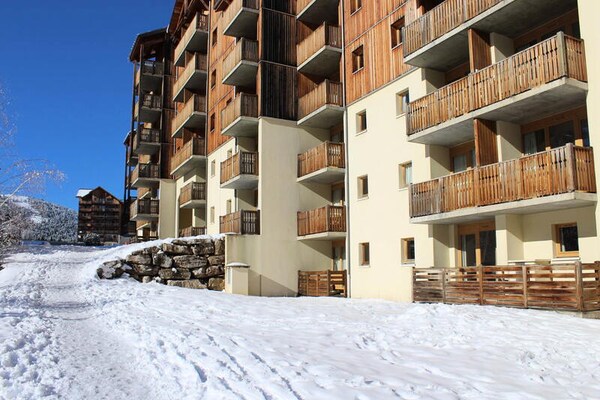 Appartement 6p in Le Dévoluy, direct aan de piste met balkon op zuiden - thumbnail 5