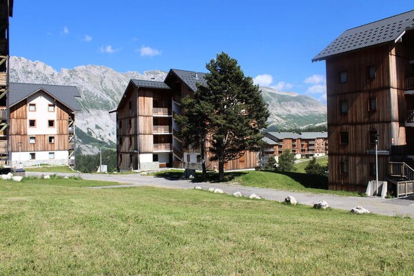 Knus appartement voor 6 personen op 200m van de pistes in Le Dévoluy - thumbnail 6