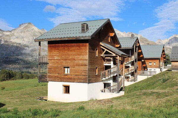 Alpenappartement 6p met balkon en zicht op Le Dévoluy - thumbnail 4