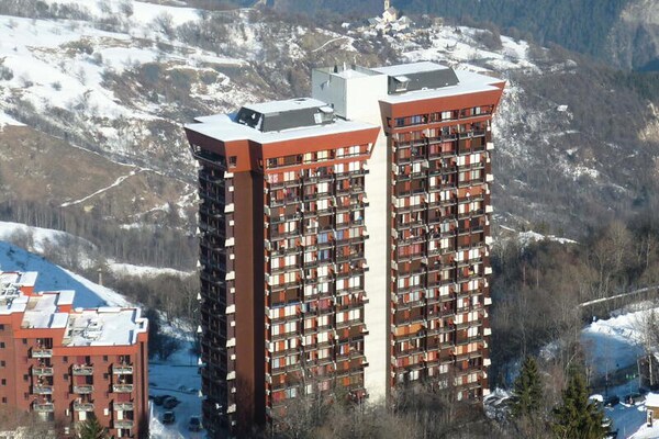 Ski-in/ski-out appartement met zwembad en haard in Villarembert - thumbnail 4