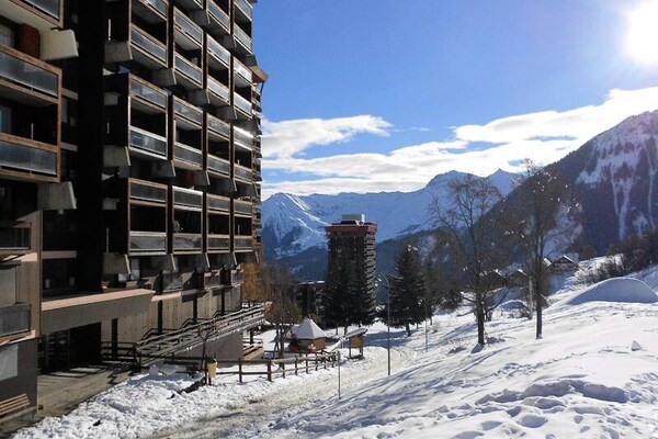 Knusse studio op de piste in Le Corbier, directe ski-in/ski-out - thumbnail 1