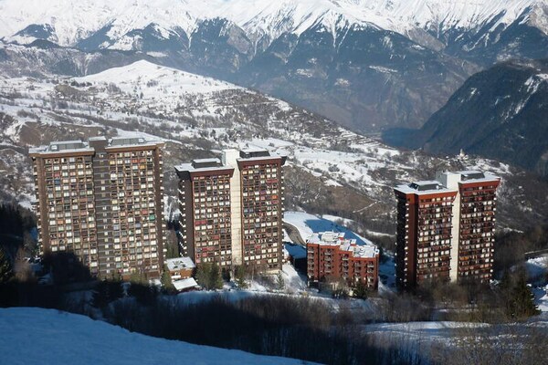 Studio met balkon op het zuiden, ski-in/ski-out aan de voet van de piste - thumbnail 2