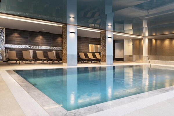 Ruim appartement voor 6 personen in Les Contamines-Montjoie met zwembad en spa - thumbnail 1