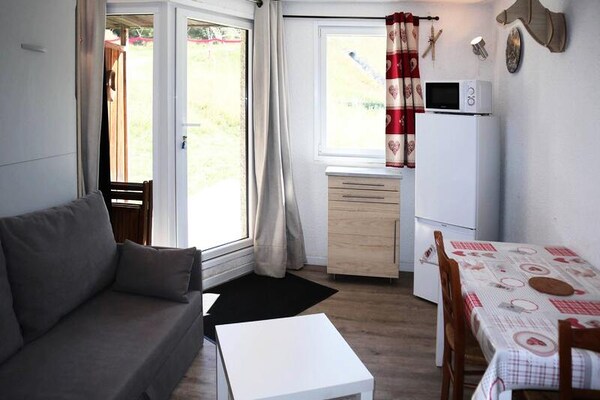 Studio met terras op zuiden & ski-in/ski-out in Les Orres - thumbnail 2