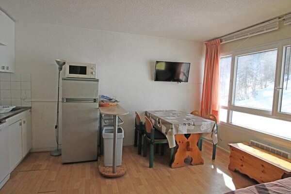 Knus appartement in de Alpen met directe ski-toegang voor 5 personen - thumbnail 6