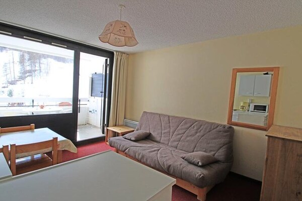Ski-in/ski-out appartement op de 8e verdieping met balkon in Puy St Vincent - thumbnail 2