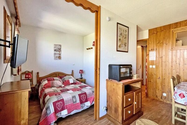 Appartement Résidence Dame Blanche: ski-in/ski-out in Puy Saint Vincent - thumbnail 4