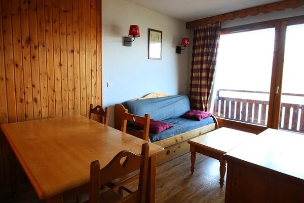 Appartement 6 pers. aan de piste in Puy Saint Vincent met zwembad - thumbnail 4
