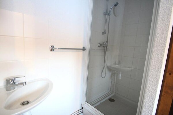 Appartement 6p in Puy Saint Vincent 1800, direct aan de piste met zwembad - thumbnail 4