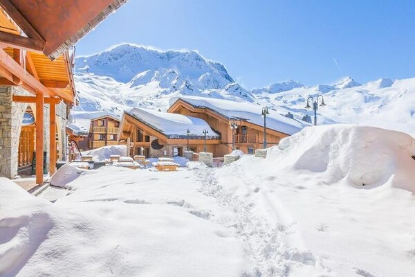 Panoramisch 6-slaapkamerappartement met sauna op 50m van de piste - thumbnail 4
