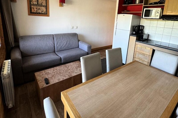 Alpenappartement 6p met zwembad & sauna direct aan de piste in Belle Plagne - thumbnail 6