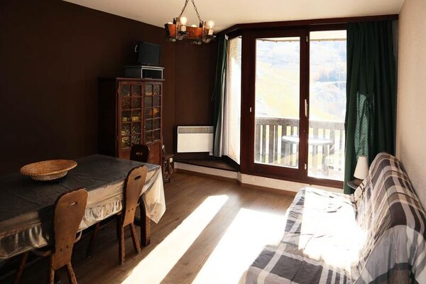 Studio Les Cembros: Ski-in/ski-out op 6e verdieping met zonnig balkon in Les Orres - thumbnail 3