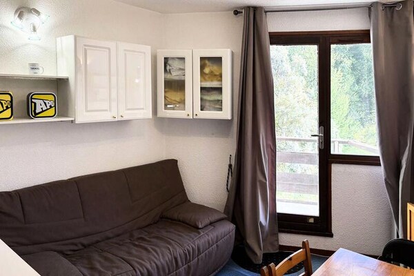 Knus studio-appartement voor 6 aan de voet van de pistes in Les Orres - thumbnail 2