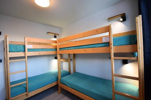Gereno­veerd 6-persoonsappartement met uitzicht op Mont Blanc in Plagne Centre - thumbnail 6