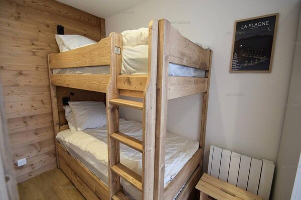Gerenoveerd studio-appartement aan de piste in Plagne Villages - thumbnail 3