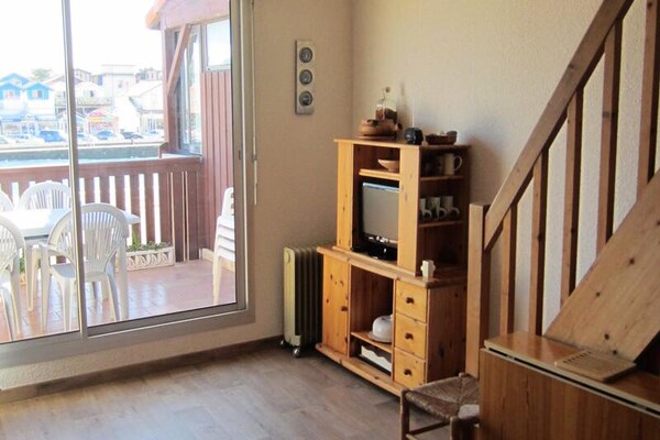 Knus appartement aan de jachthaven van Capbreton met terras en kanaalzicht - thumbnail 3