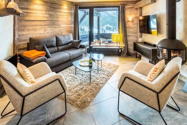 Appartement Grands Sorbier 6: Luxe aan de piste in Méribel - thumbnail 1