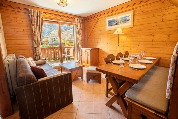Ski-in/ski-out appartement aan de Lapin-piste in Méribel Village voor 6 personen - thumbnail 1
