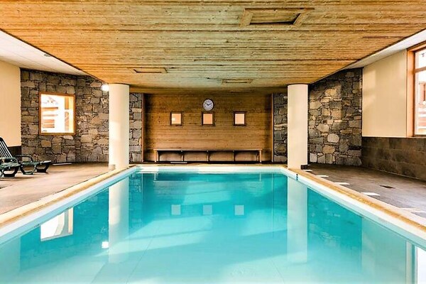 Appartement 6 pers. met zwembad & sauna vlakbij de pistes in La Toussuire - thumbnail 3