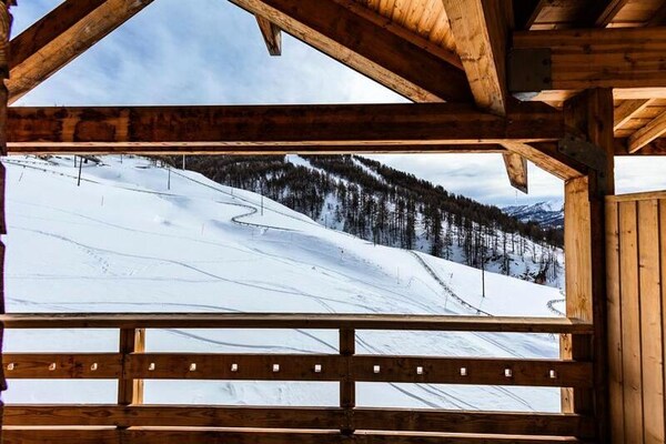 Appartement 6p aan de piste in La Foux d'Allos met zwembad en sauna - thumbnail 3