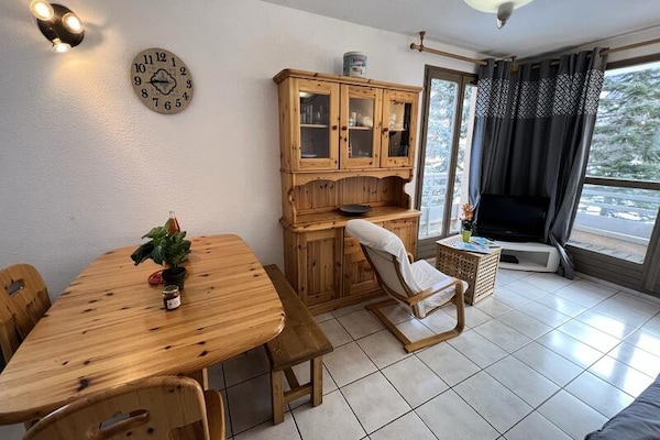 Rustiek appartement voor 8 aan de Alpenrivier, 300m van de Pontillas-lift - thumbnail 4