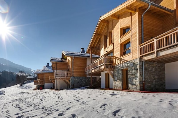 Knus appartement voor 2 met uitzicht op de Mont Blanc in Combloux - thumbnail 2