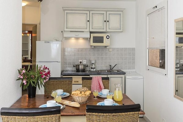 Appartement met zeezicht en zwembad bij Solenzara, 200m van strand - thumbnail 3