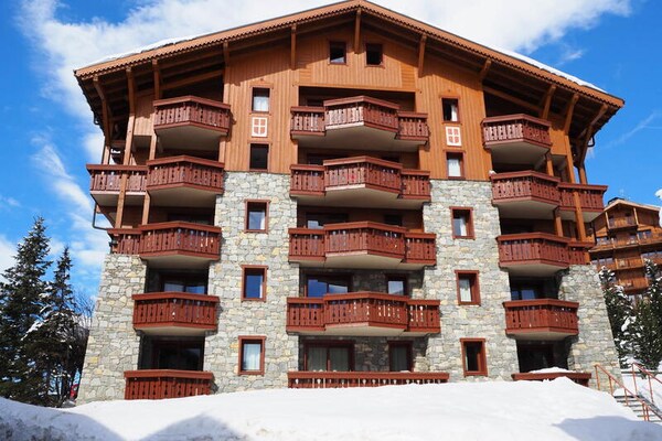 Appartement 6p in Les Menuires met zwembad, sauna en uitzicht op de Alpen - thumbnail 1