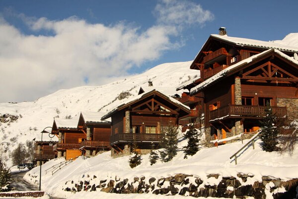 Appartement 6p direct aan piste Les Belleville, balkon west - thumbnail 4